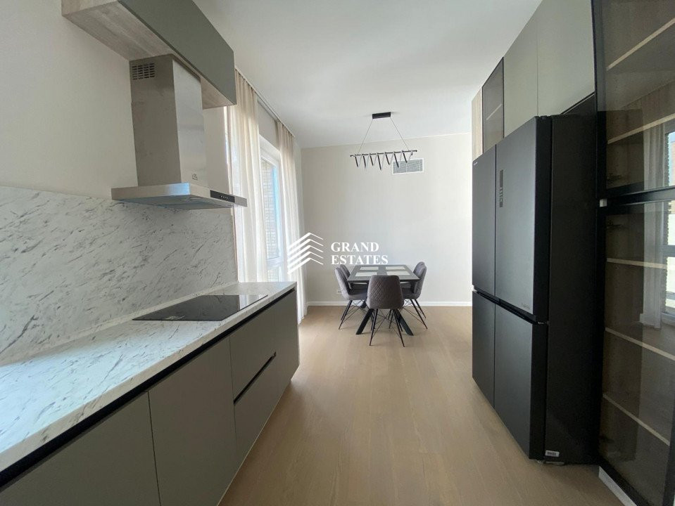 Apartament Elegant cu Terasa / Prima inchiriere