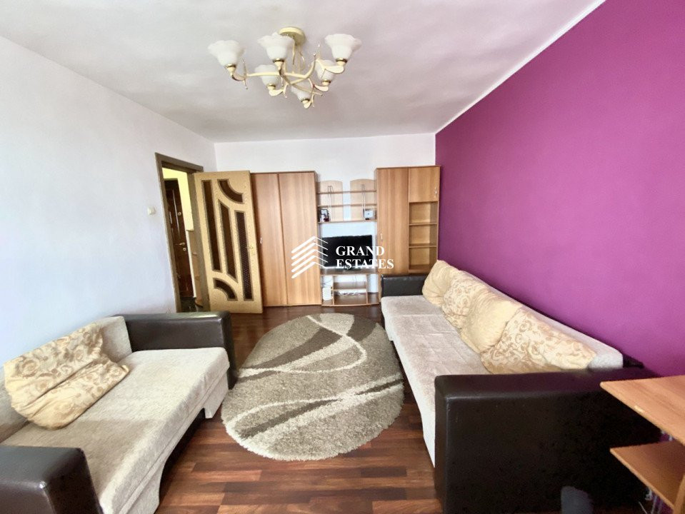 Apartament decomandat, 2 camere, situat langa parc
