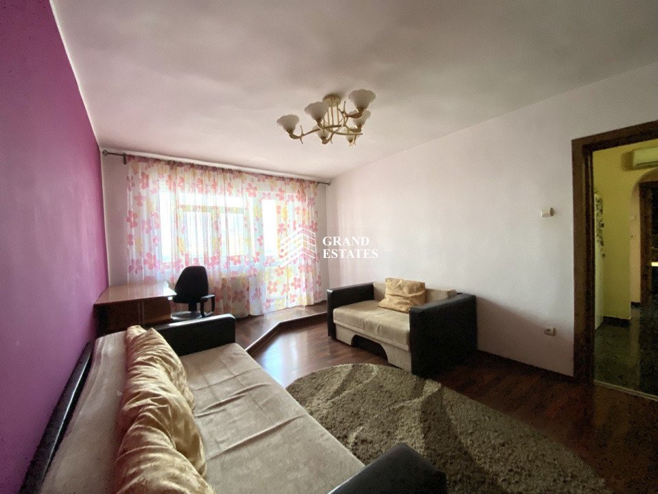 Apartament decomandat, 2 camere, situat langa parc