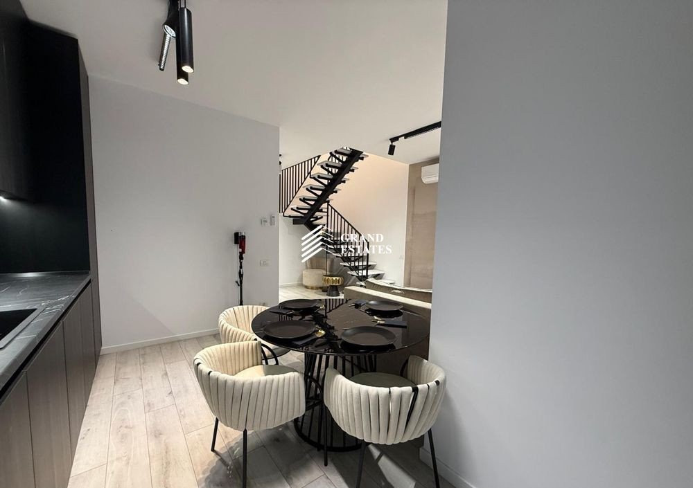 Elegant și contemporan – Apartament duplex de lux în complexul rezidențial WIN 