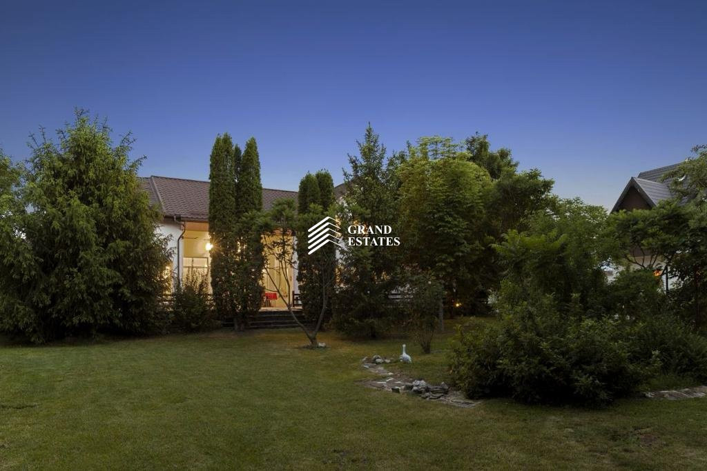 Vila deosebita | Vedere la lac | Teren 2800 mp | Langa Paradisul Verde 