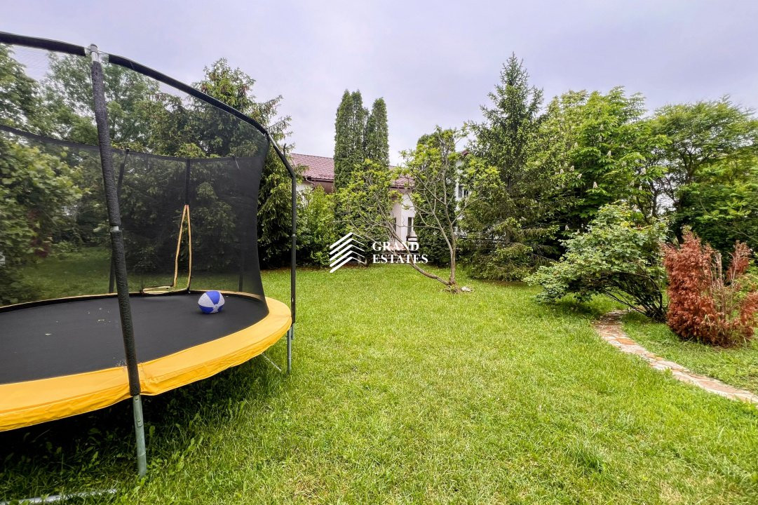 Vila deosebita | Vedere la lac | Teren 2800 mp | Langa Paradisul Verde 
