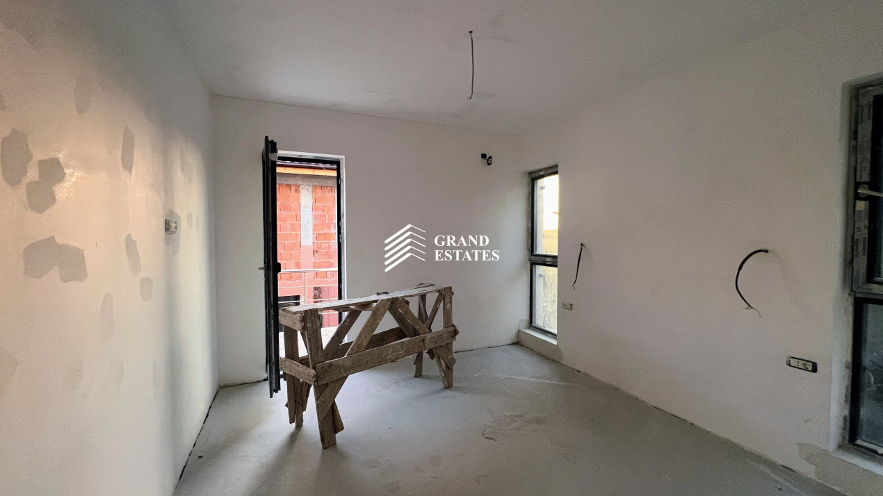 Vila cuplata I 5 camere I 2 locuri de parcare incluse 