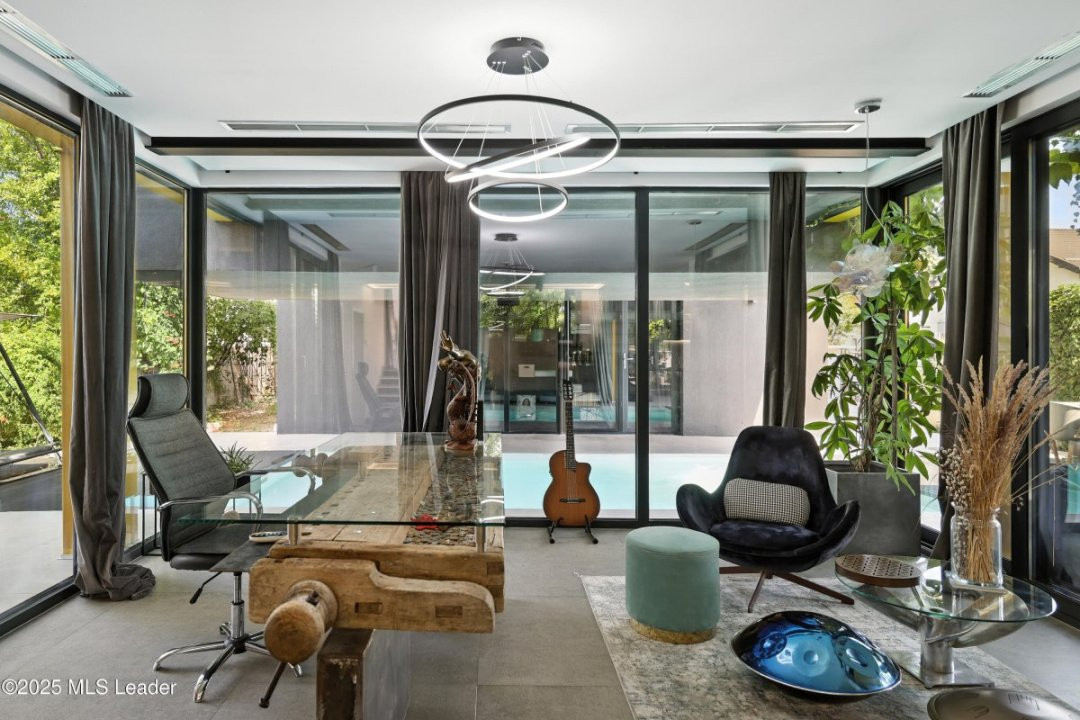 Vila Flight House | Buftea | 344 mp totali