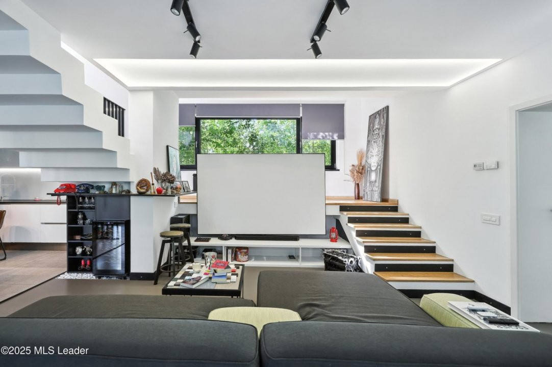 Vila Flight House | Buftea | 344 mp totali