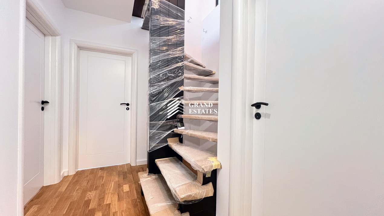 Vila in duplex I 4 dormitoare cu baie proprie I mansarda generoasa 