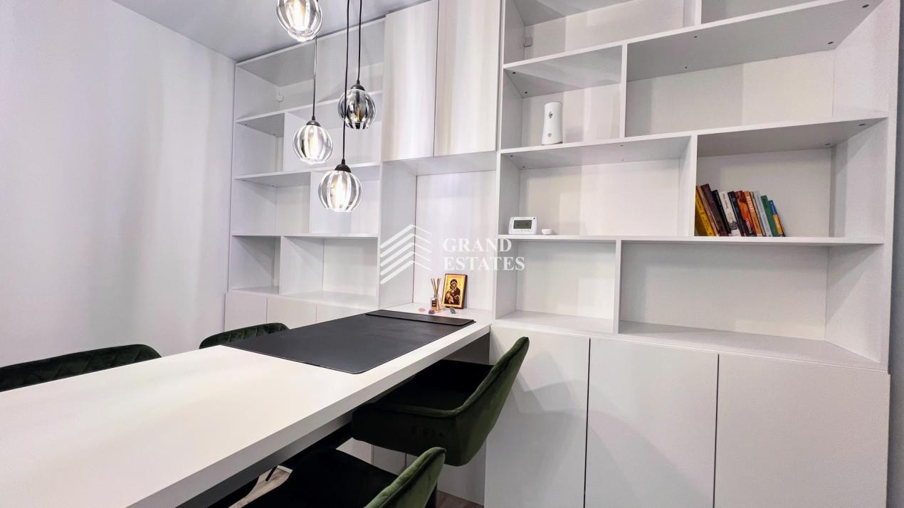 Închiriere apartament 2 camere decomandat | etaj 1 | Loc de parcare 