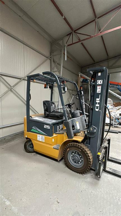 Baza de recepție și depozitare cereale | 880tone capacitate totala(4 celule)