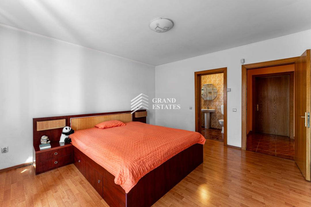 Vila D+P+1+M | Popesti-Leordeni | 1027 mp teren - Pretabila pentru Business
