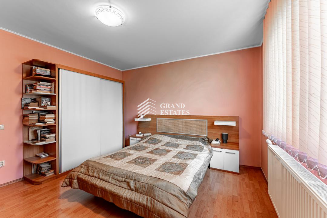 Vila D+P+1+M | Popesti-Leordeni | 1027 mp teren - Pretabila pentru Business