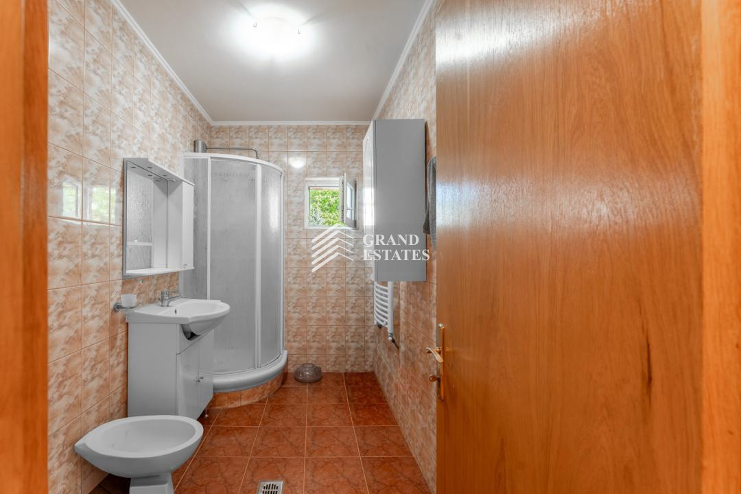Vila D+P+1+M | Popesti-Leordeni | 1027 mp teren - Pretabila pentru Business