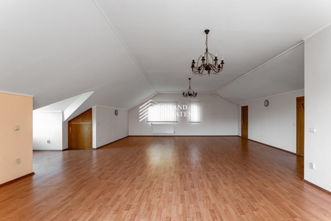 Vila D+P+1+M | Popesti-Leordeni | 1027 mp teren - Pretabila pentru Business