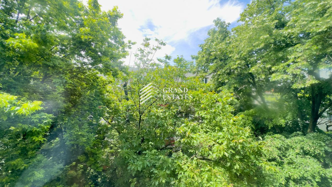Apartament cu 3 camere I Aleea Dolina I Loc de parcare inclus