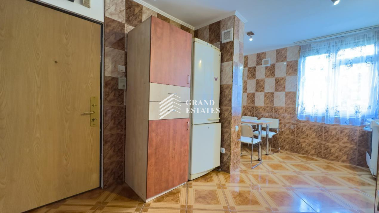 Apartament cu 3 camere I Aleea Dolina I Loc de parcare inclus