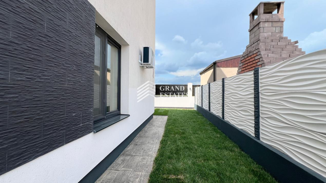 Vila duplex I 3 dormitoare I 3 bai I Mansarda genroasa I Parcare