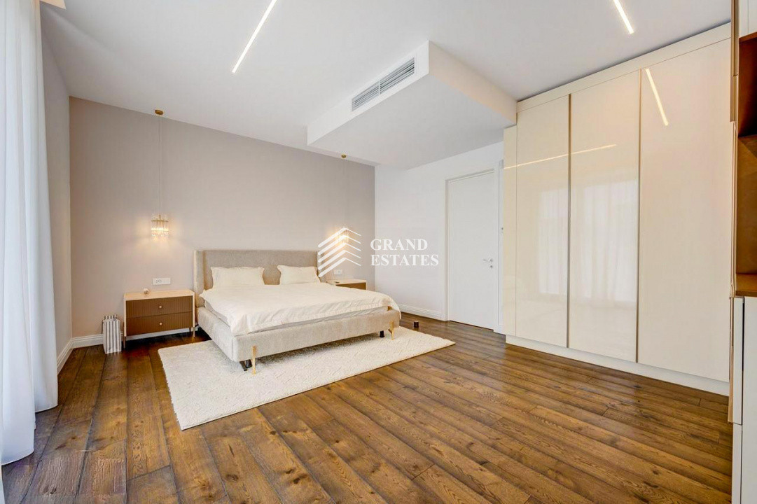 Vila Exclusivistă în Complex Rezidențial Boutique – Snagov Lac | Ponton