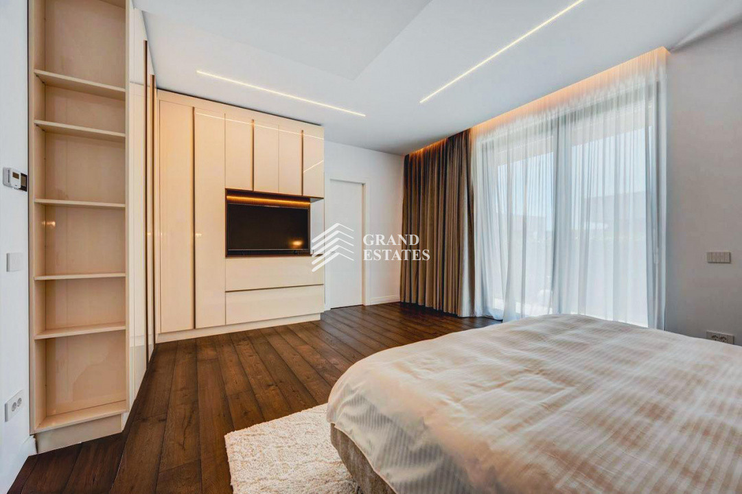 Vila Exclusivistă în Complex Rezidențial Boutique – Snagov Lac | Ponton