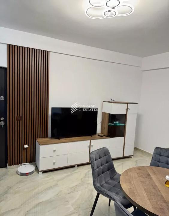 inchiriez apartament 2 camere in Otopeni. Proprietar