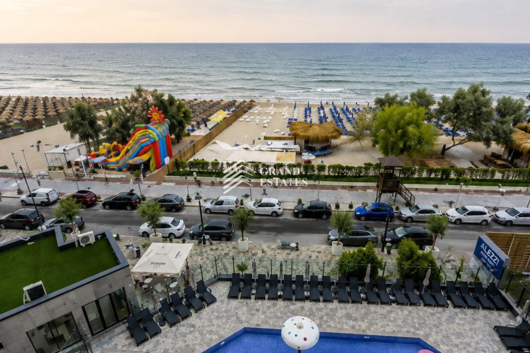 Apartament 3 camere cu vedere frontală la mare | Alezzi Beach Resort | Mamaia No