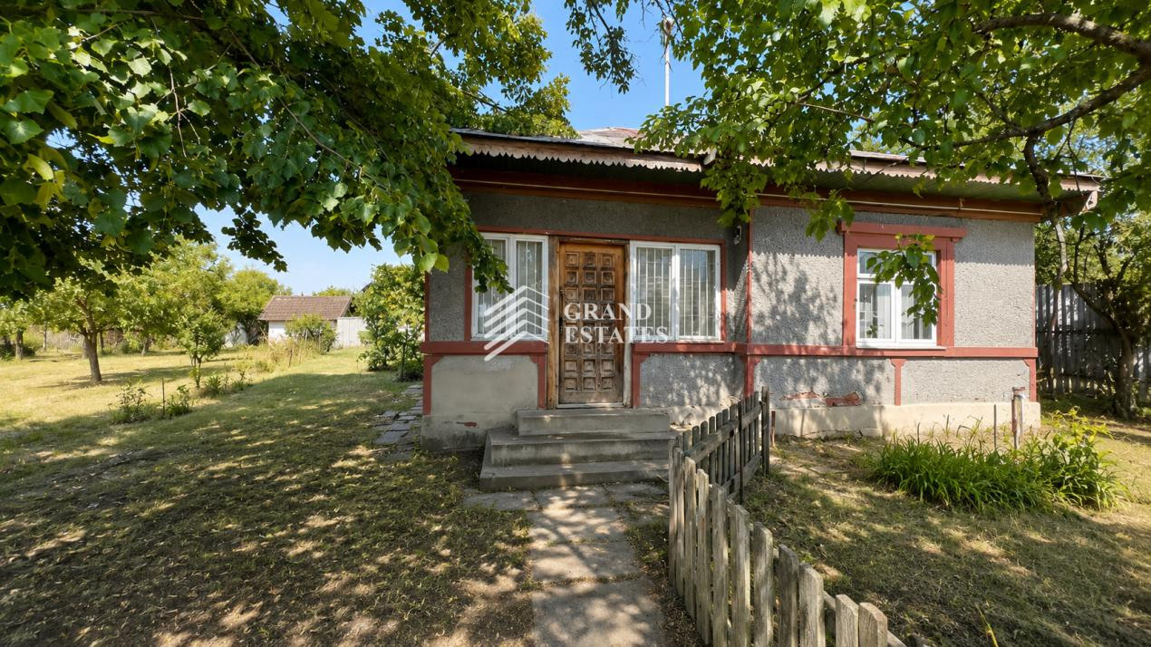 Casa batraneasca de vanzare in Obedeni, jud. Giurgiu – teren intravilan 2.500mp