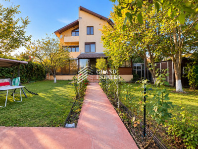 Vilă individuală Snagov | 377 mp utili | 6 dormitoare | Garaj 2 mașini