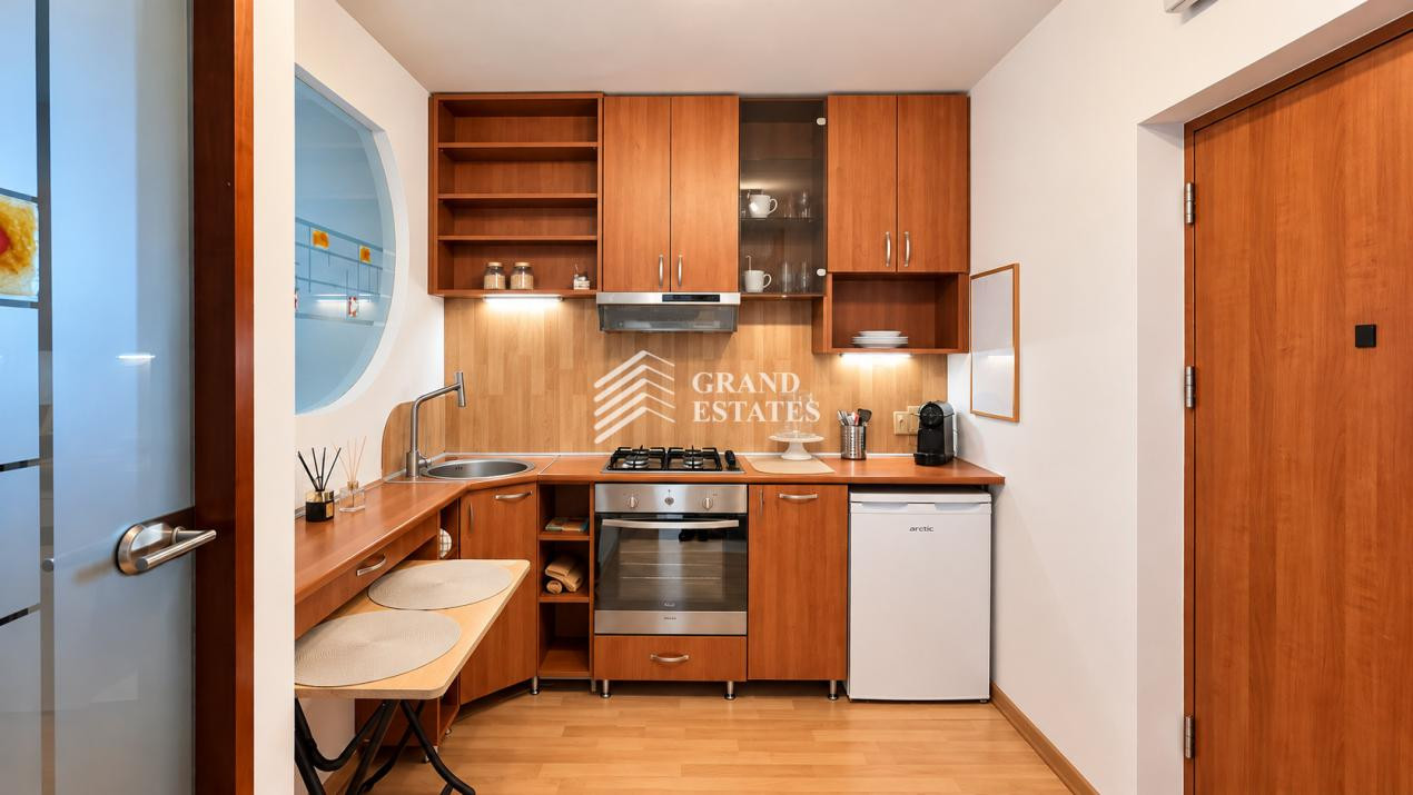 De închiriat | Apartament cu zonă de birou | Băneasa – București