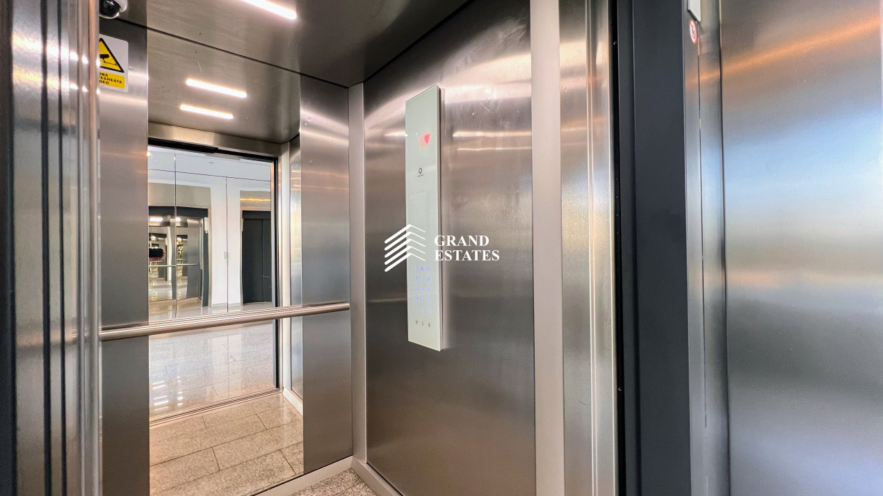 Apartament 2 camere, LUX, Complex Luxuria.