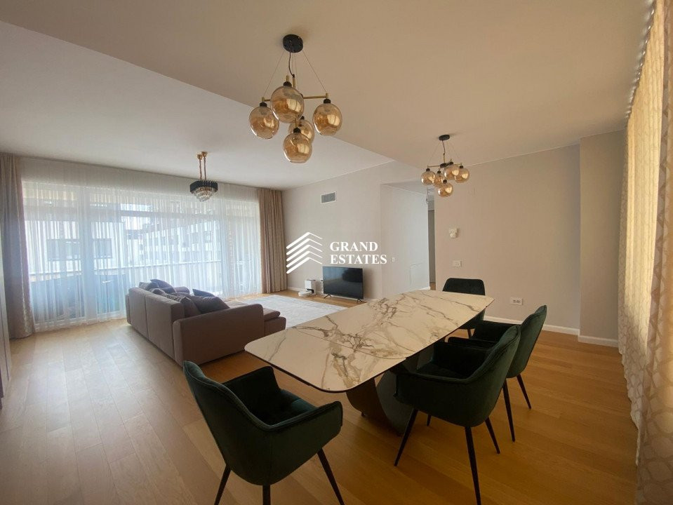 Apartament 4 camere in Complex Rezidential + Terasa